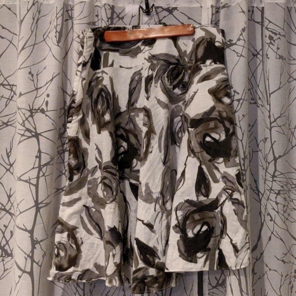 Grace | Grayscale floral linen skirt.